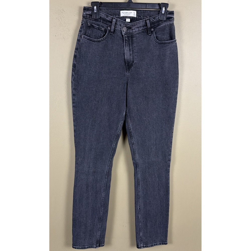 Abercrombie & Fitch The '90s Straight Ultra High Rise Jeans Black Denim 27 / 4L